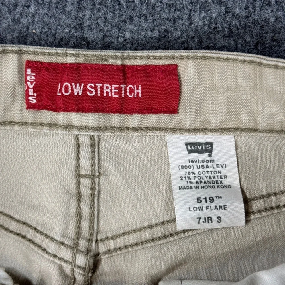 Levis 519 Low Flare Jeans Tan Khaki Stretch Denim Pants Size 7JR S Womens Y2K